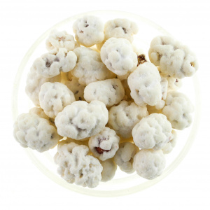 Арахис в белом сахаре 