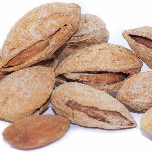 Миндаль Жареный солёный с/к