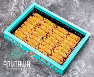 Пахлава "Бабочка" с начинкой из каймака и цельного грецкого ореха (32 шт 1800гр)